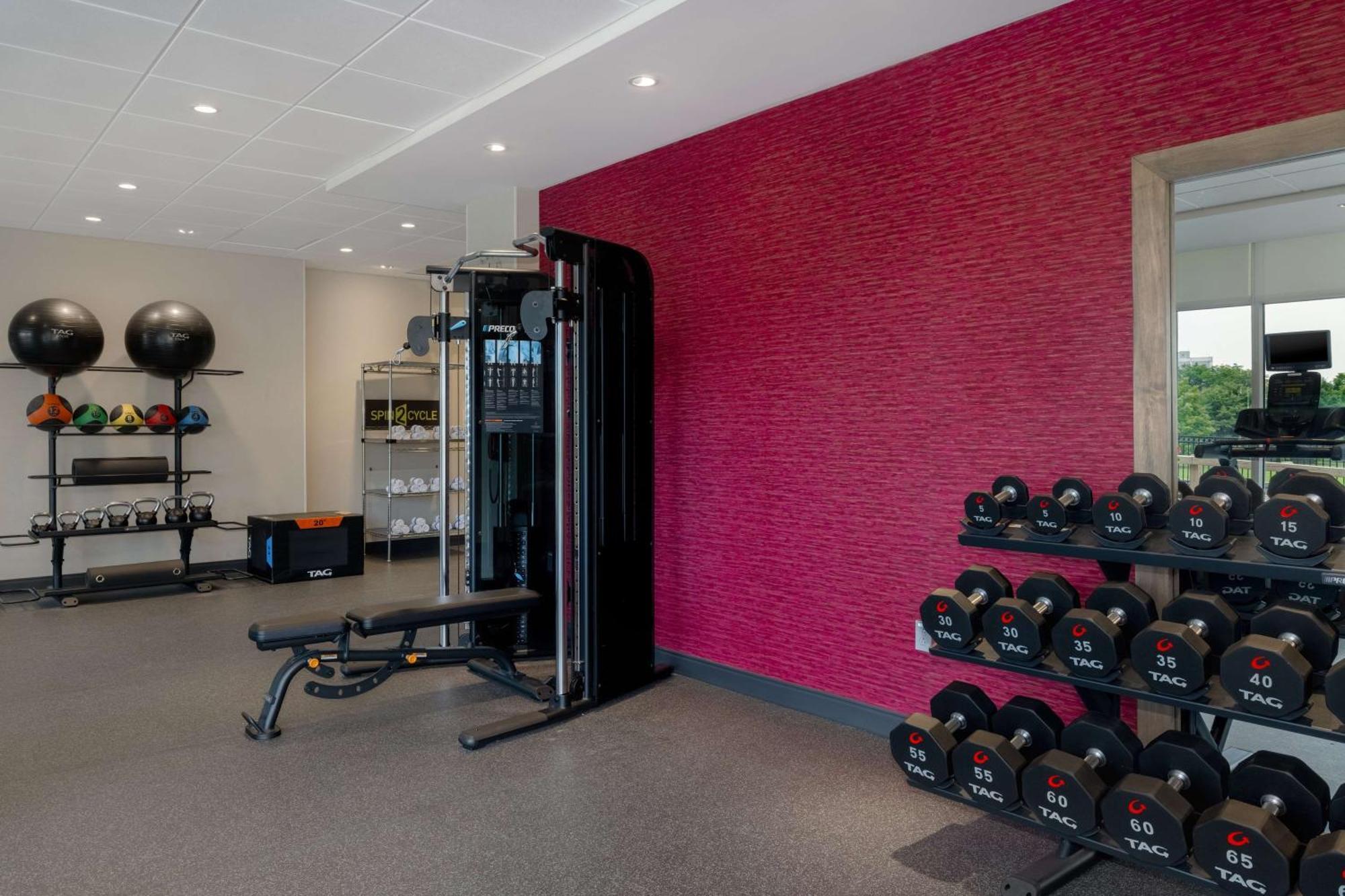 Home2 Suites By Hilton Bristol Eksteriør bilde