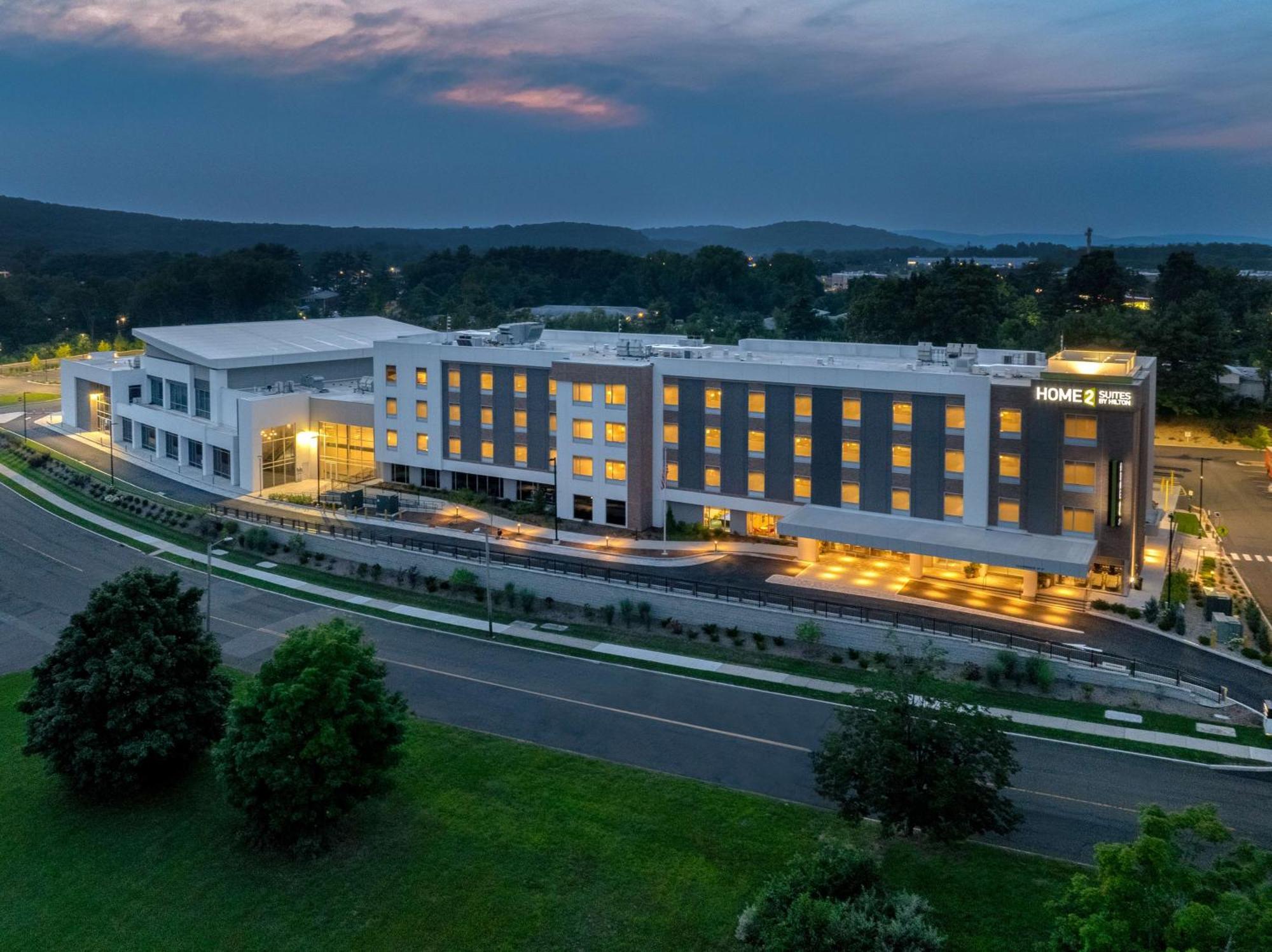 Home2 Suites By Hilton Bristol Eksteriør bilde